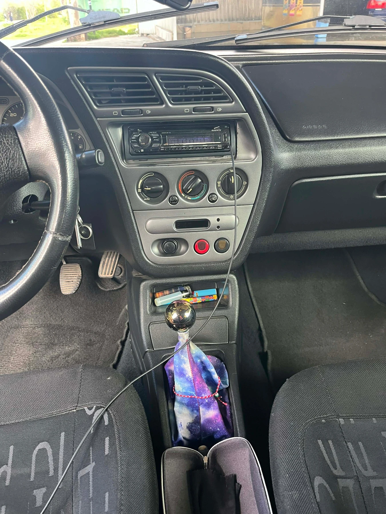 Peugeot 306 2.0 HDI, снимка 9 - Автомобили и джипове - 54164303