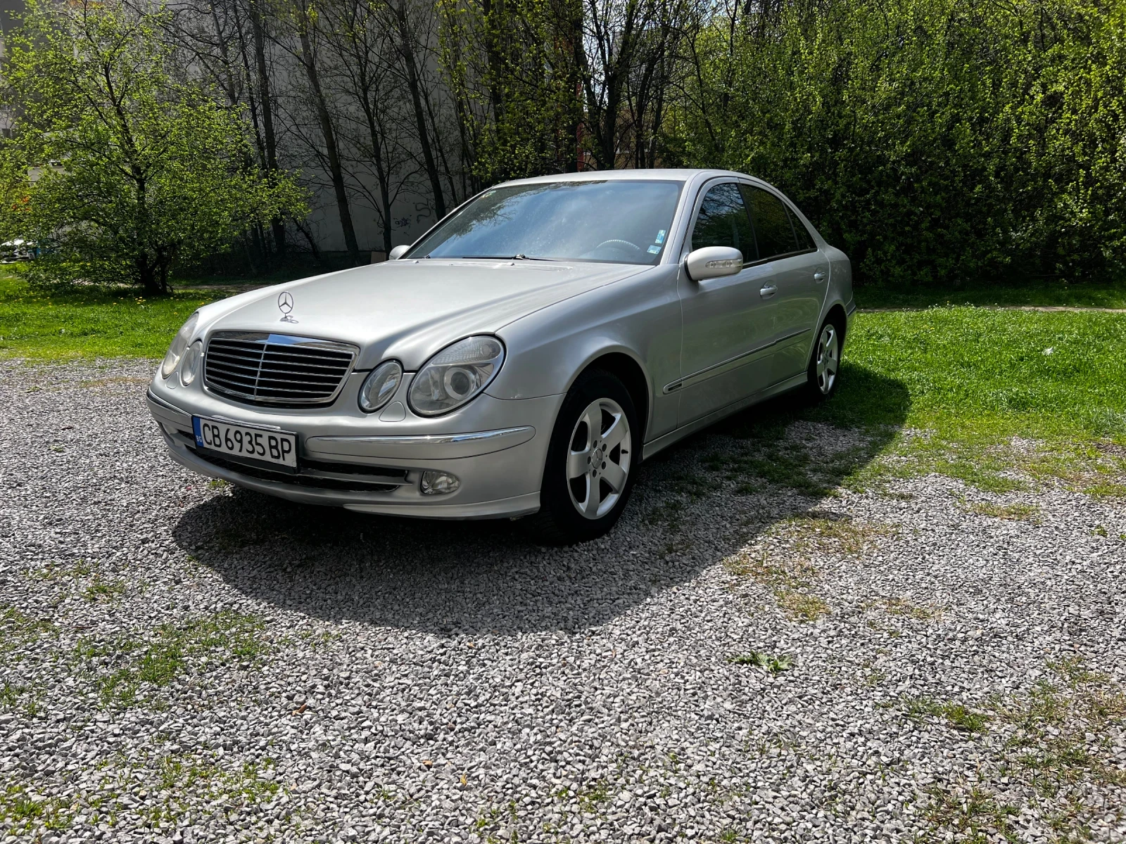 Mercedes-Benz E 280, снимка 3 - Автомобили и джипове - 54271505
