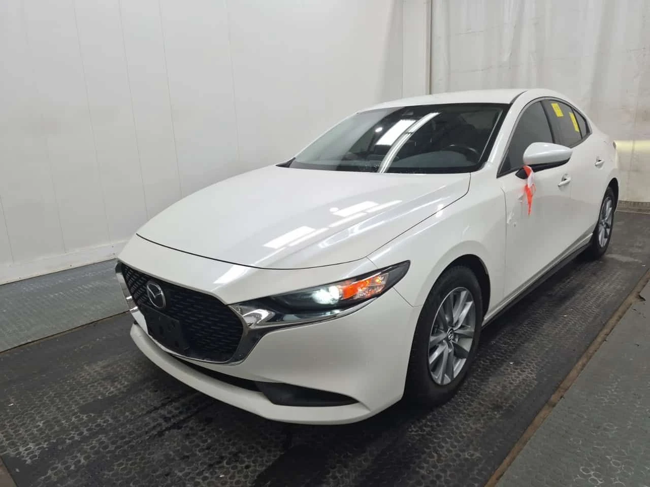 Mazda 3 GS| МЪРТВА ТОЧКА| ЗАДНА КАМЕРА| 2 КЛЮЧА| 