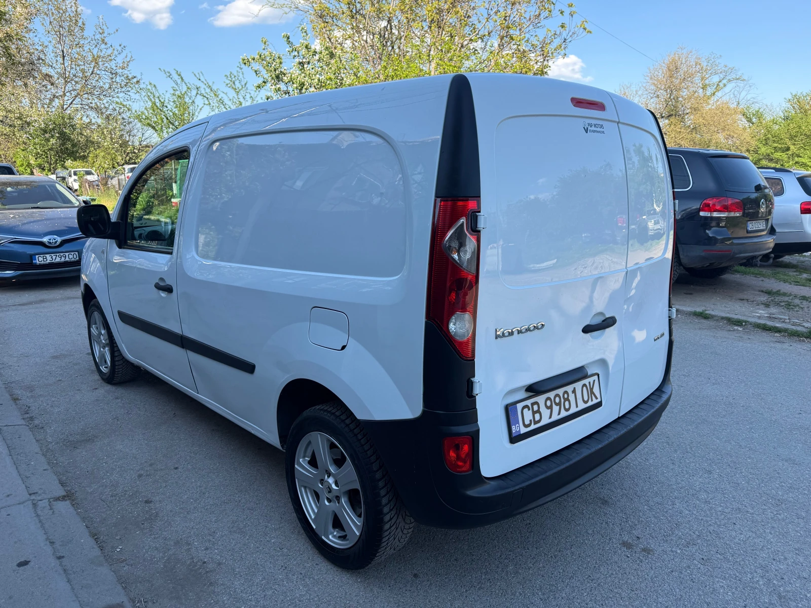 Renault Kangoo 1.5dci 68hp, снимка 6 - Автомобили и джипове - 54428592