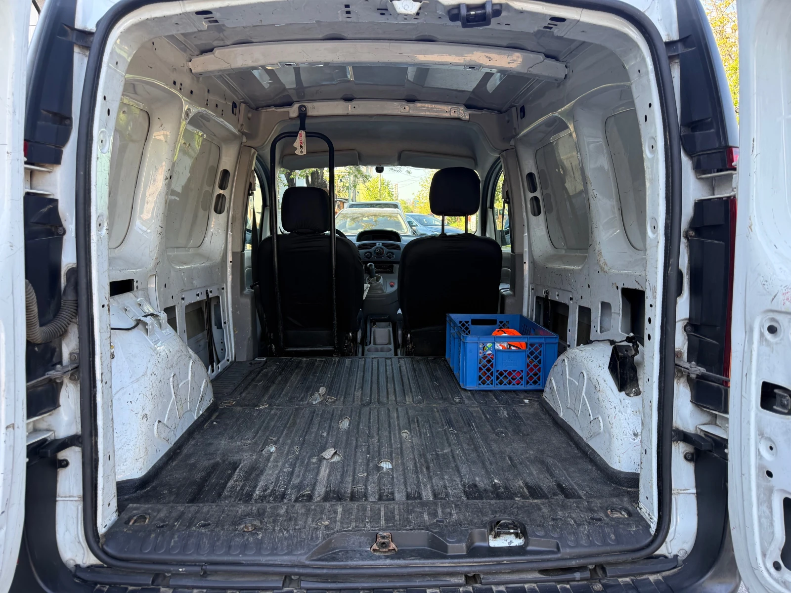 Renault Kangoo 1.5dci 68hp, снимка 9 - Автомобили и джипове - 54428592