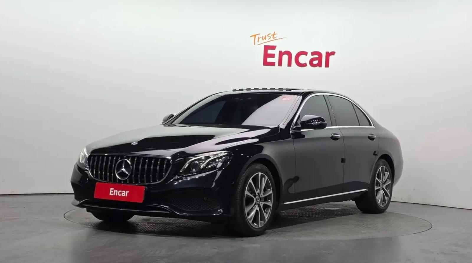 Mercedes-Benz E 300 4 MATIC /BURMESTER /360 КАМЕРИ /ОБДУХВАНЕ /HEAD UP