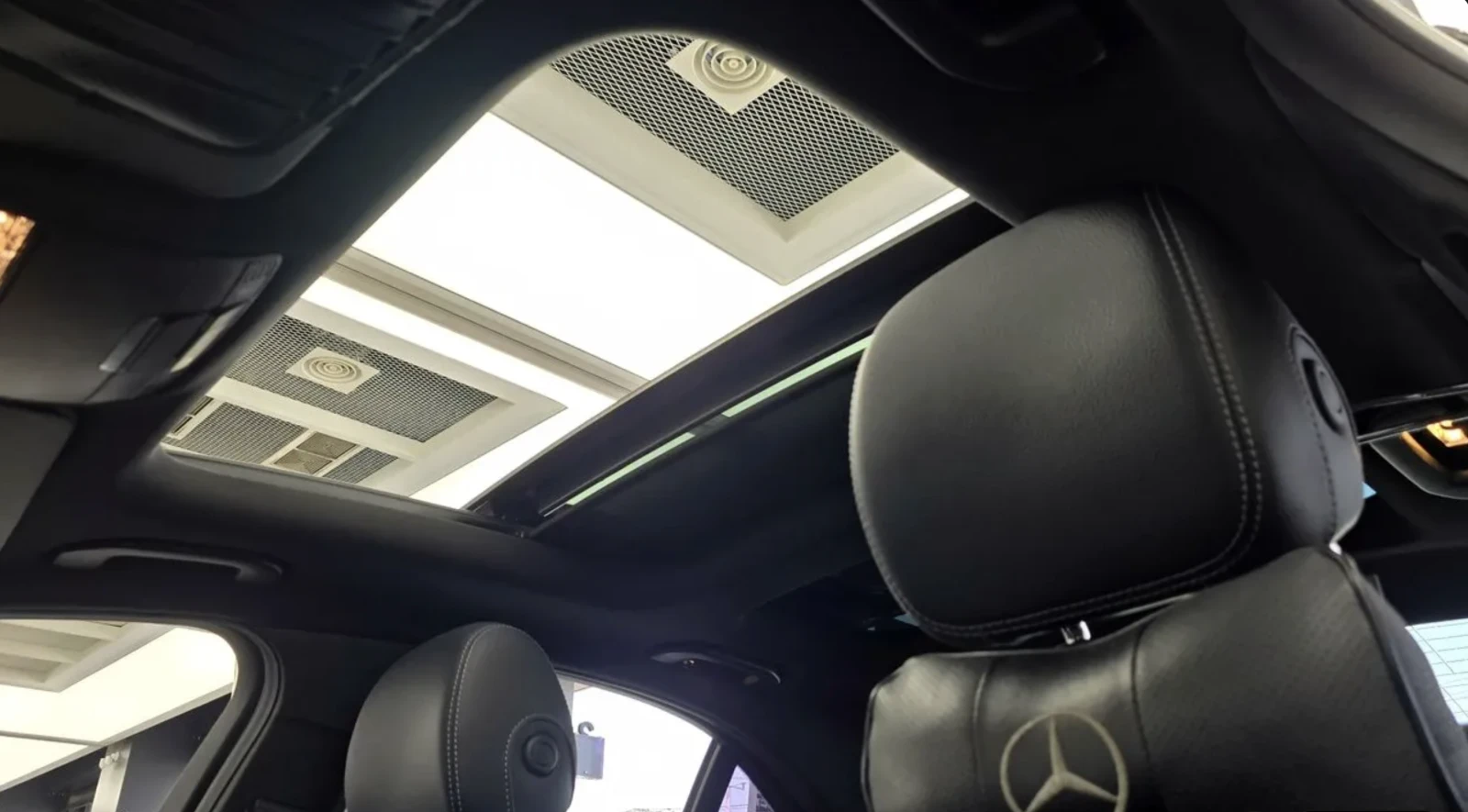 Mercedes-Benz C 250 C63 AMG ПАКЕТ/ CARPLAY/ ШИБИДАХ / FULL!, снимка 15 - Автомобили и джипове - 54631838