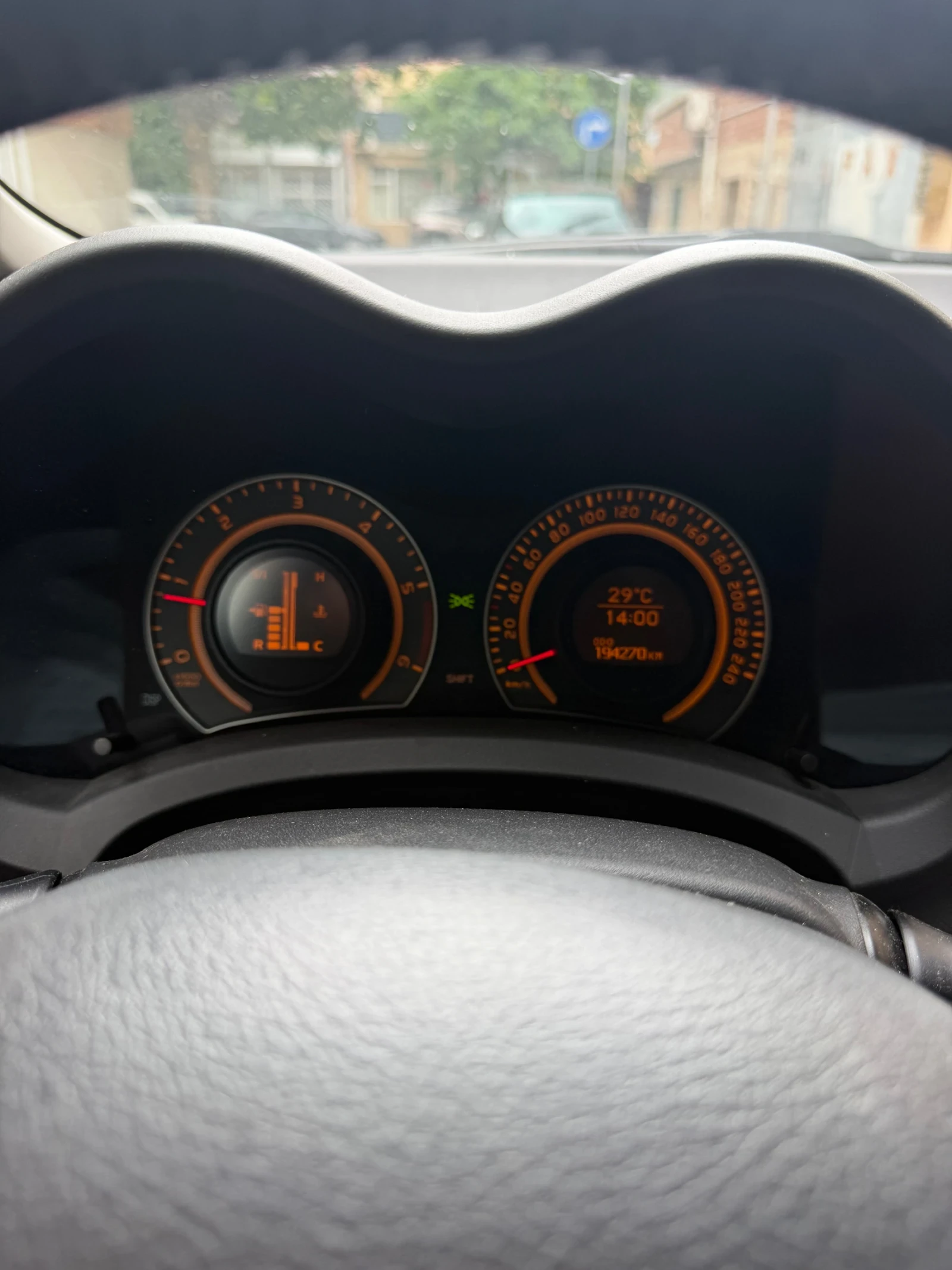 Toyota Auris, снимка 7 - Автомобили и джипове - 54728415