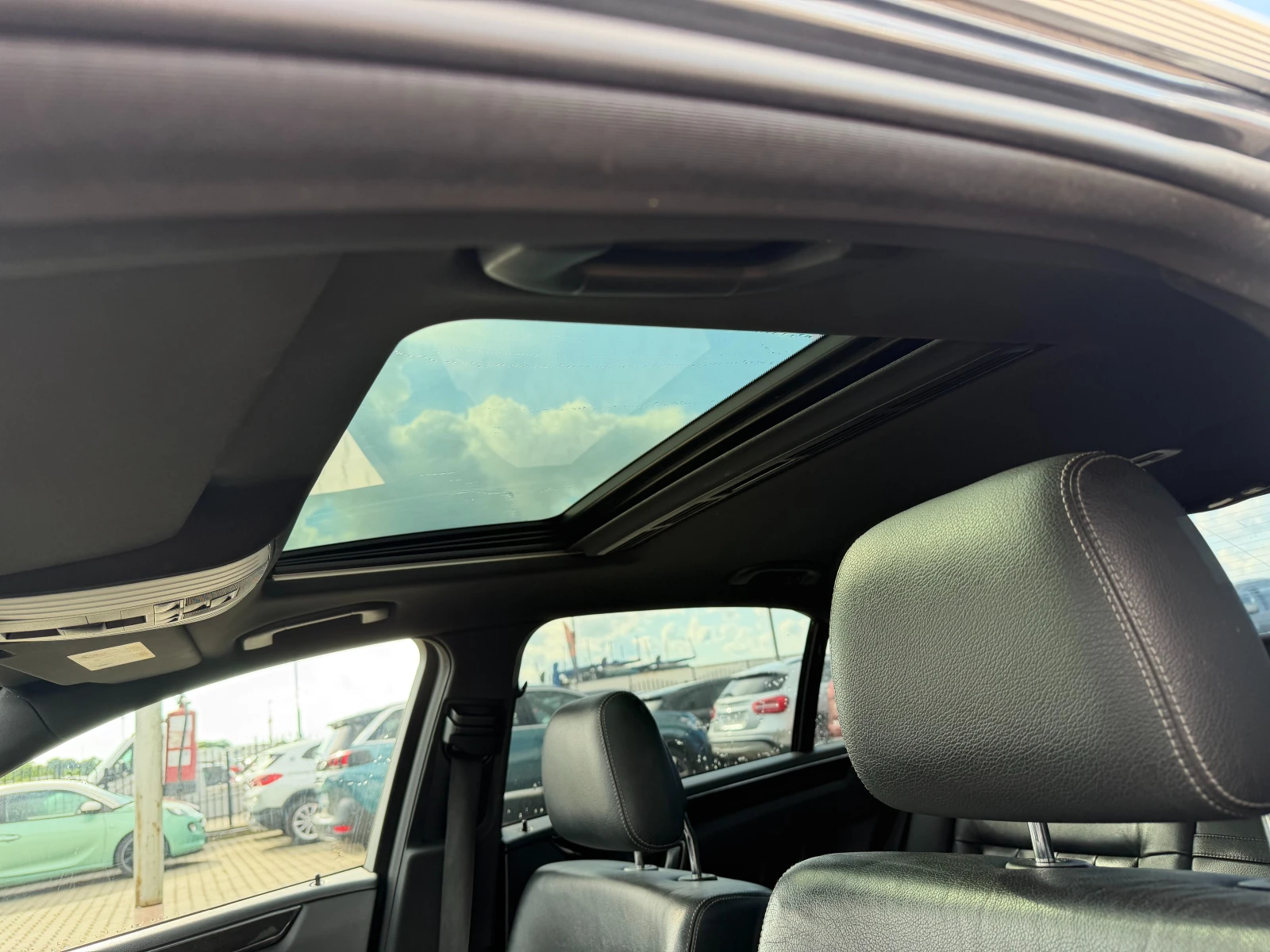 Mercedes-Benz E 220 CDI AVTOMAT/NAVI/KOJA EURO 5, снимка 13 - Автомобили и джипове - 55043137