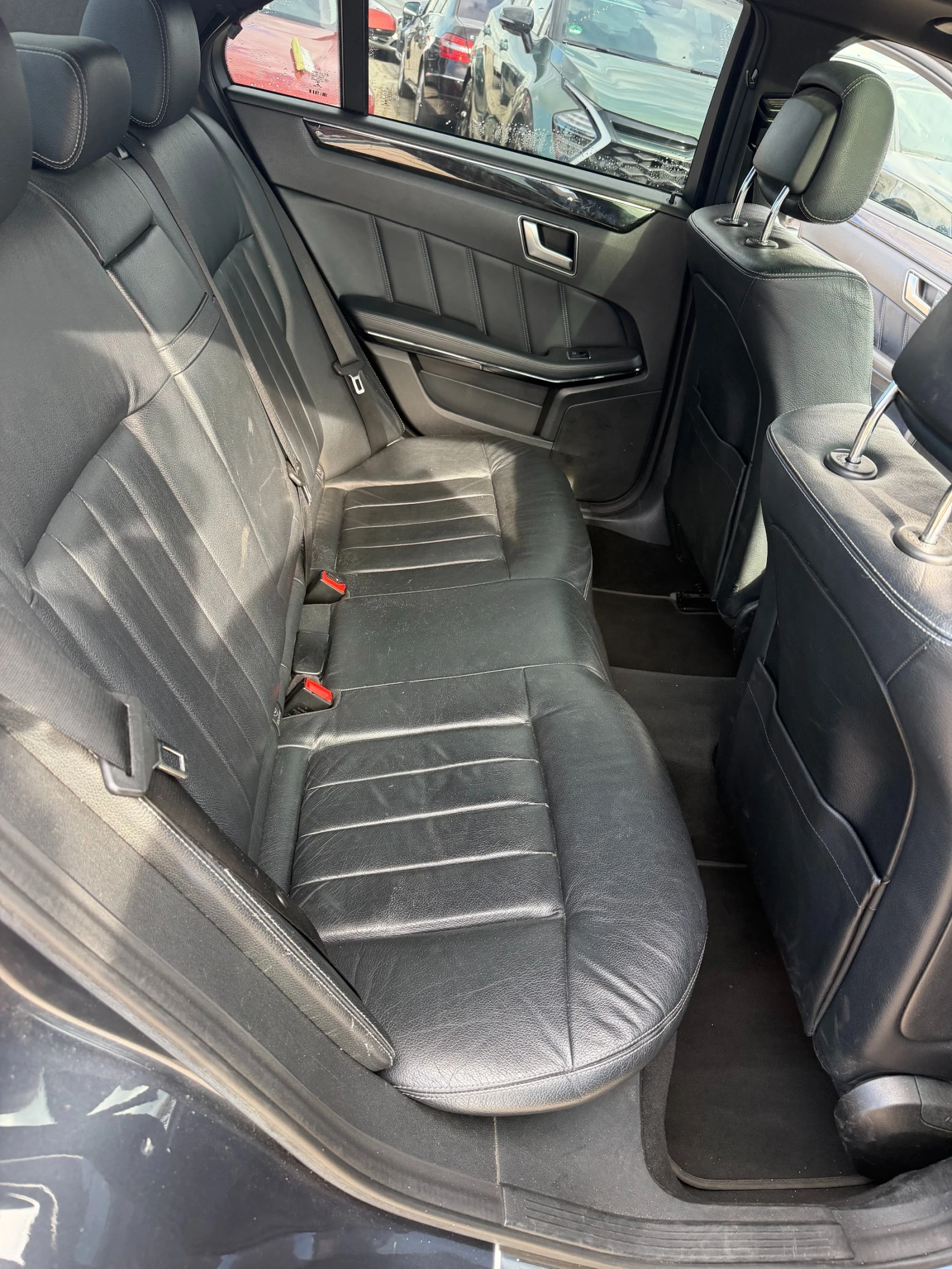 Mercedes-Benz E 220 CDI AVTOMAT/NAVI/KOJA EURO 5, снимка 10 - Автомобили и джипове - 55043137