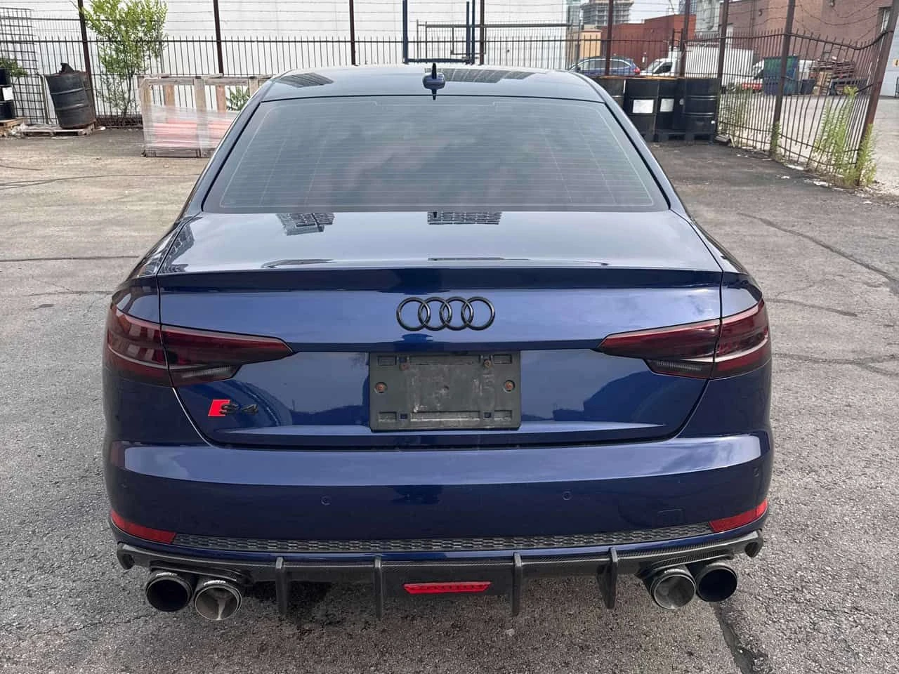 Audi S4 TECHNIK * DIGITAL* ДИСТРОНИК* 360 КАМЕРА* , снимка 5 - Автомобили и джипове - 55359212