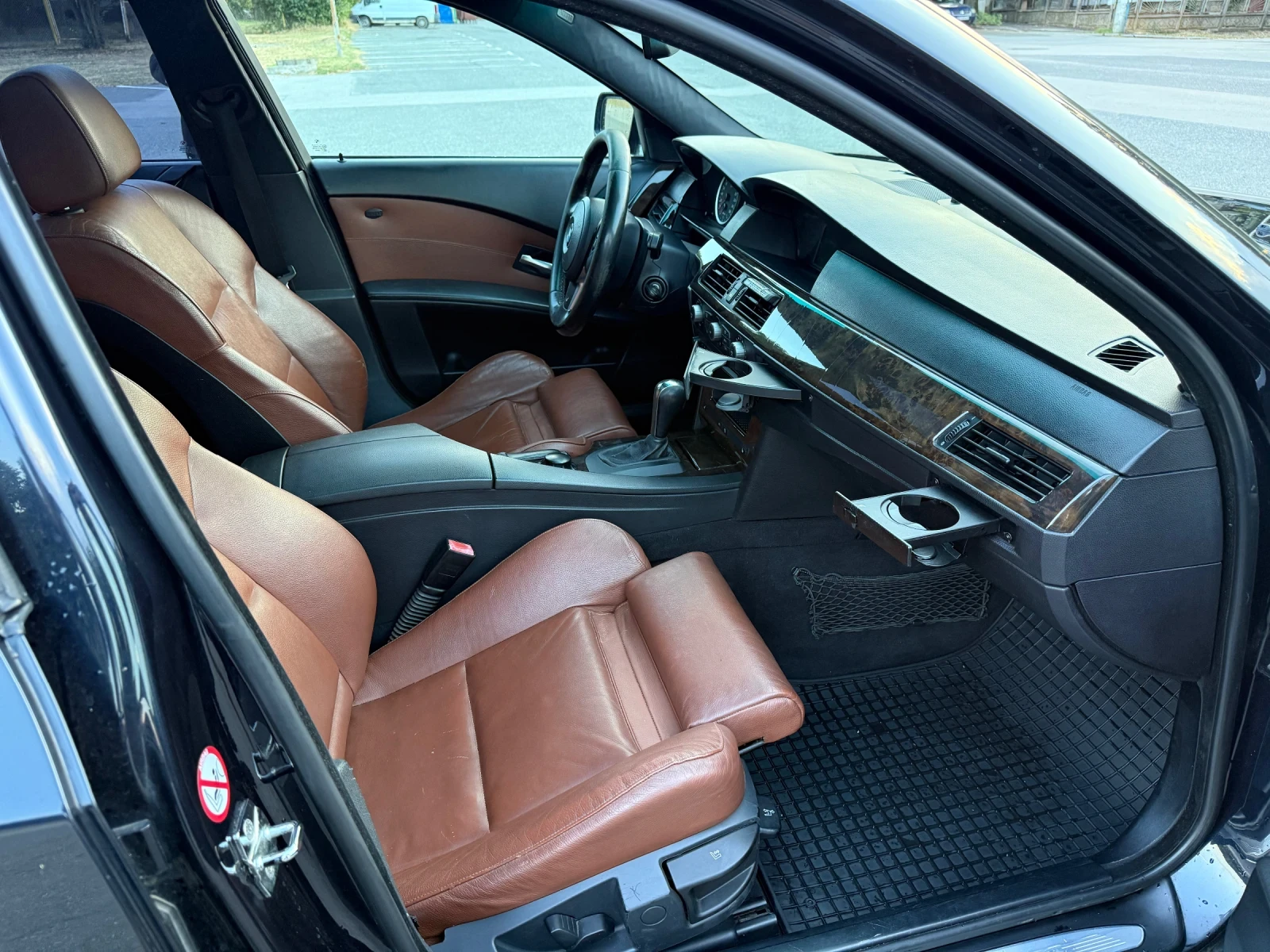 BMW 530 d M-Pack AUTOMAT , снимка 10 - Автомобили и джипове - 55646989