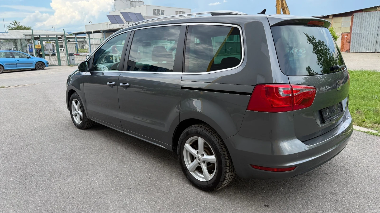 Seat Alhambra 1.4tsi 7места, снимка 3 - Автомобили и джипове - 55664438