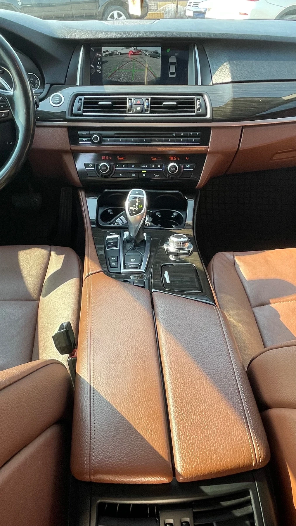 BMW 530 530i 3.0/258к.с. НАВИ/АВТОМАТ/Бензин, снимка 11 - Автомобили и джипове - 55769939