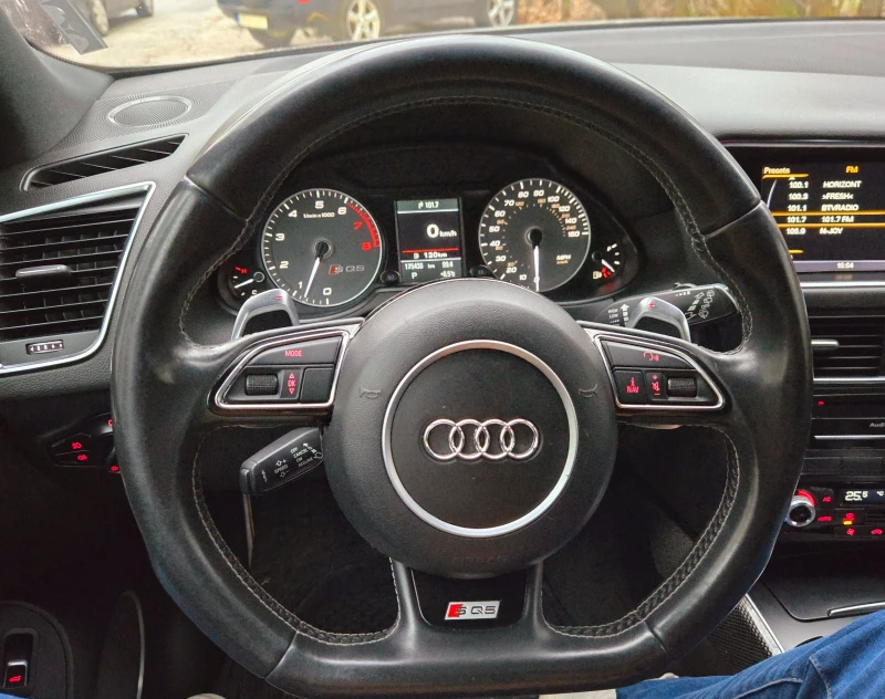 Audi SQ5 Panorama, снимка 17 - Автомобили и джипове - 48310339