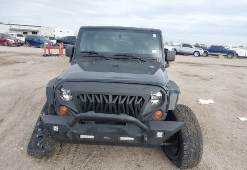 Jeep Wrangler RUBICON, снимка 3 - Автомобили и джипове - 48953284