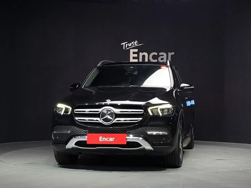 Mercedes-Benz GLE GLE300d 4MATIC| 245к.с.| ВКЛ.ТЕХНОТЕСТ, снимка 3 - Автомобили и джипове - 55217963