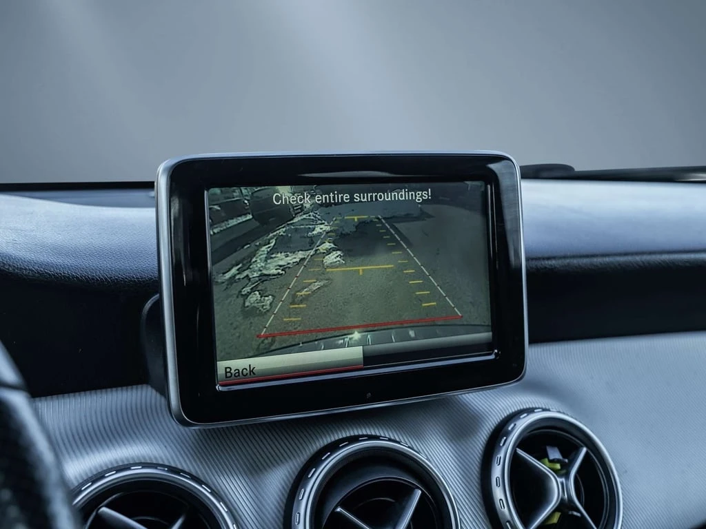 Mercedes-Benz GLA * GLA250 4 MATIC * CARFAX * ���� �� �� | Mobile.bg � ����������� 13