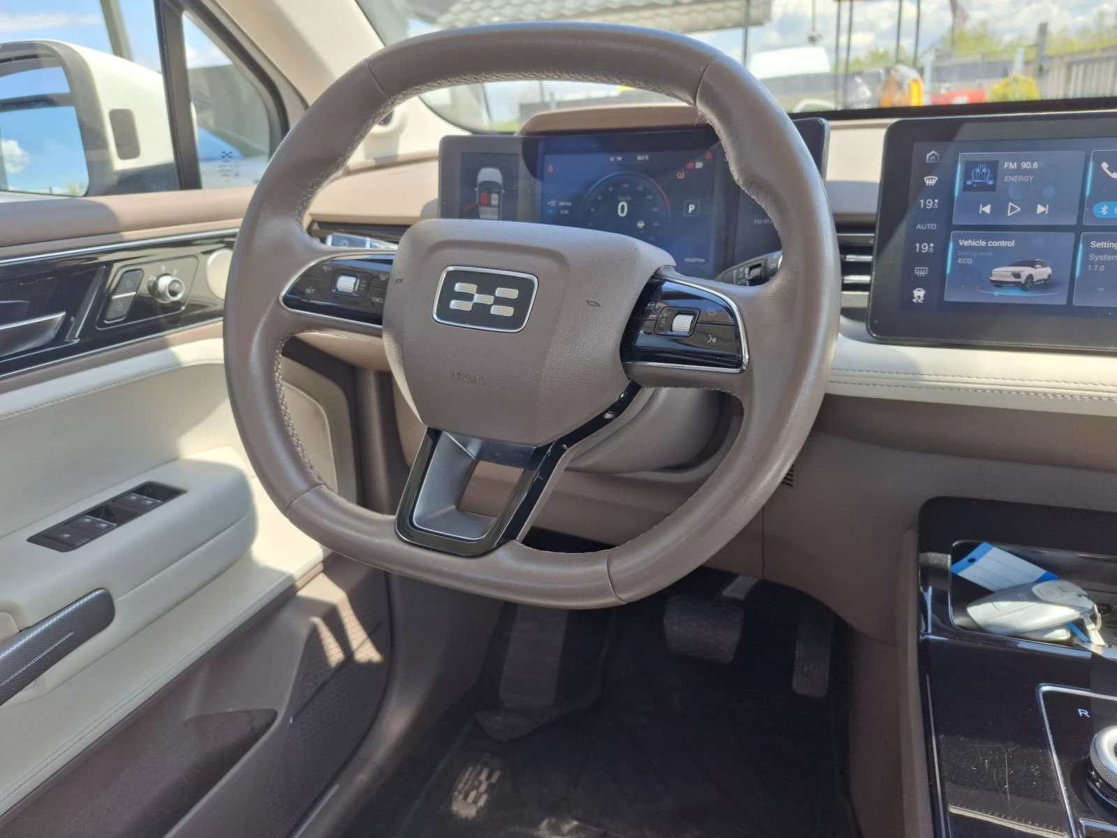 ����� Aiways U5 * * 64Kwh * * Premium  | Mobile.bg � ����������� 17