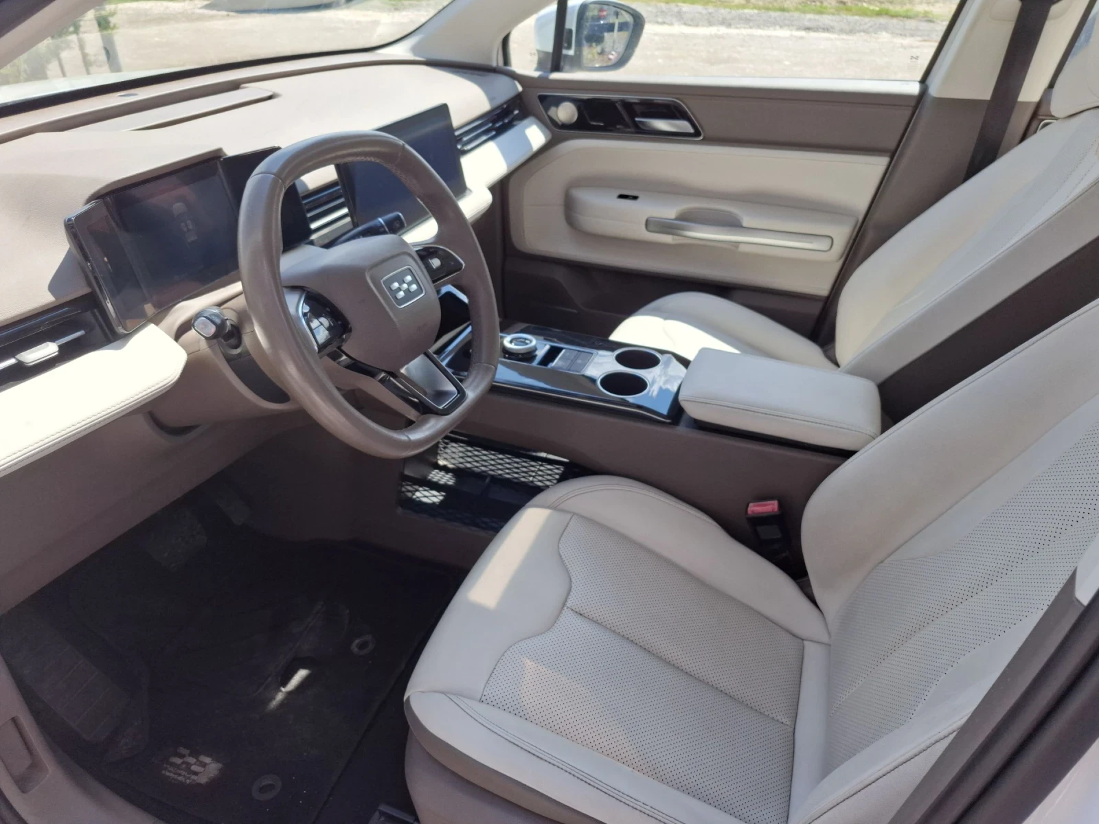 ����� Aiways U5 * * 64Kwh * * Premium  | Mobile.bg � ����������� 11