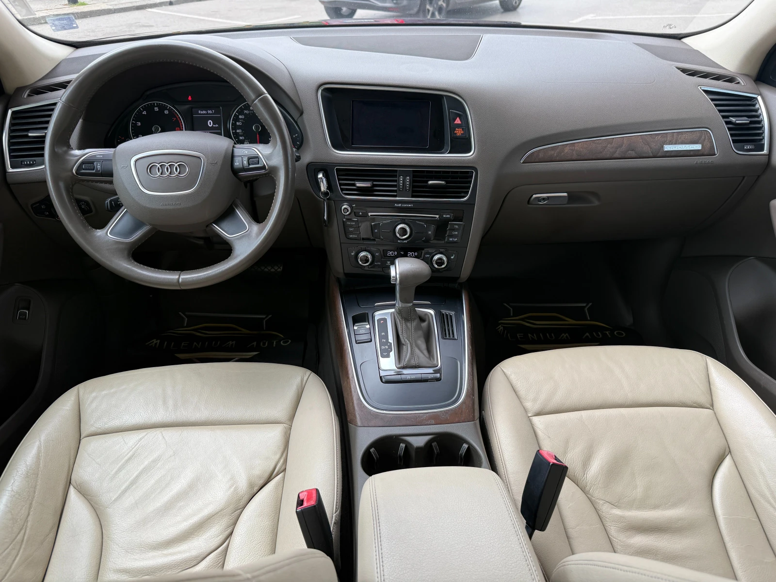 Audi Q5 6 МЕСЕЦА ГАРАНЦИЯ/2.0i 223к.с. Quattro Facelift, снимка 10 - Автомобили и джипове - 54999890