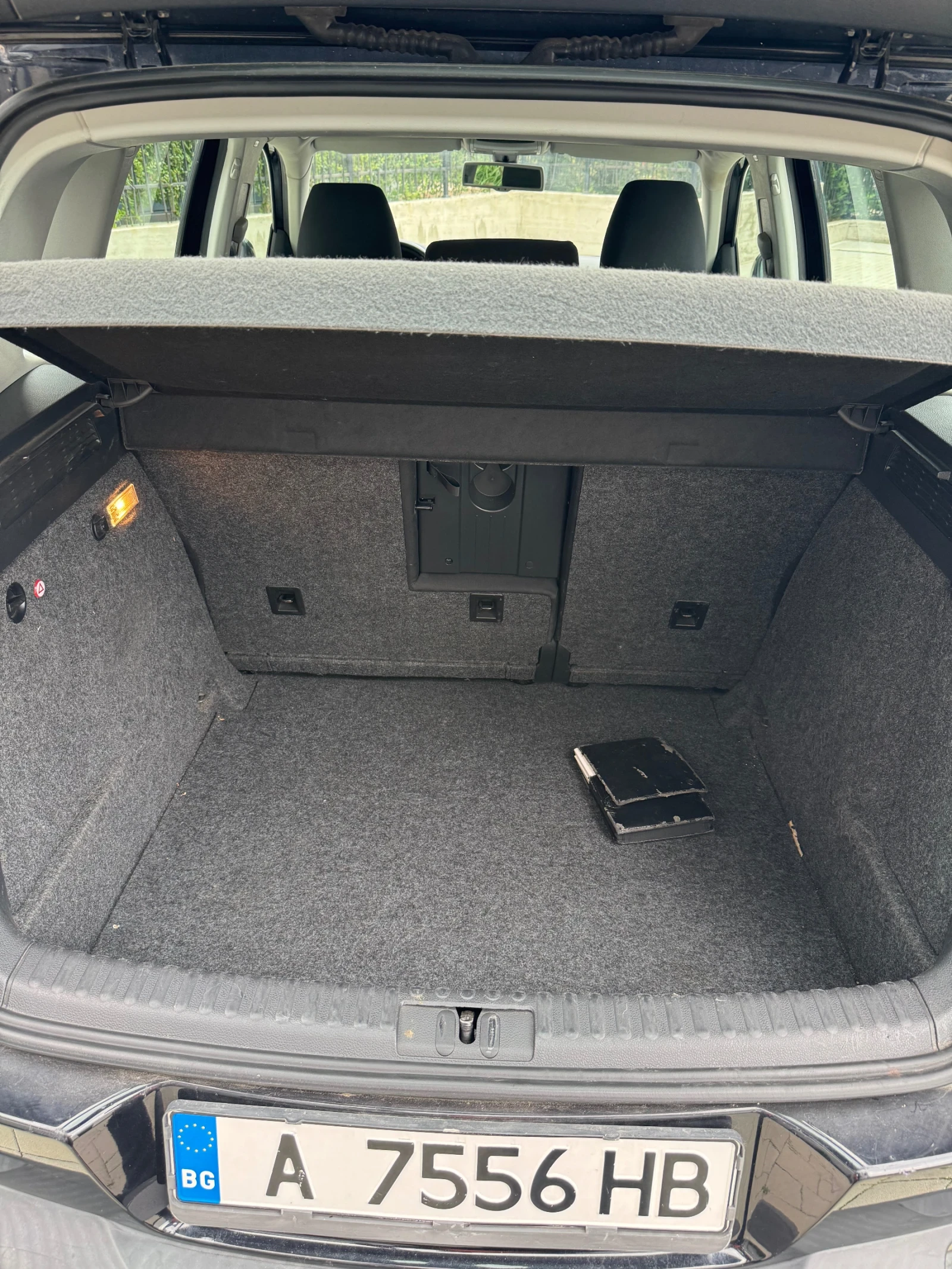 VW Tiguan 1.4 , снимка 11 - Автомобили и джипове - 56718102