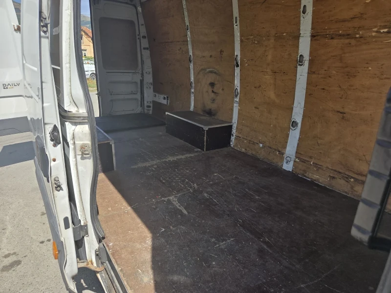 Iveco 35c13 MAXI ДВ.ГУМА * ТОП* , снимка 9 - Бусове и автобуси - 51608102