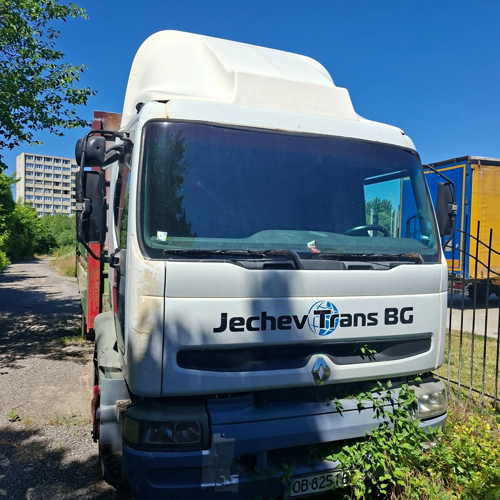 Renault Premium