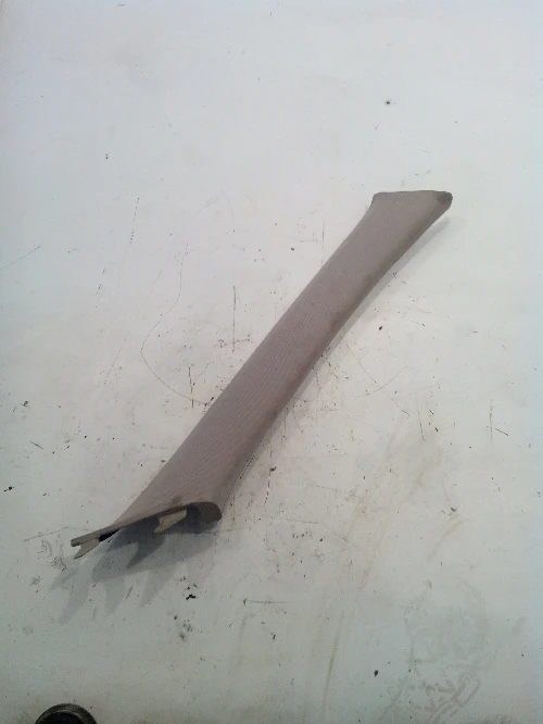 Предна дясна колонка за субару аутбек 2.0д