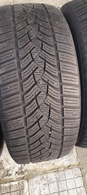 Гуми Зимни 225/50R17, снимка 2