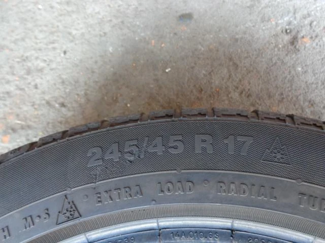 Гуми Зимни 245/45R17, снимка 8 - Гуми и джанти - 18655675