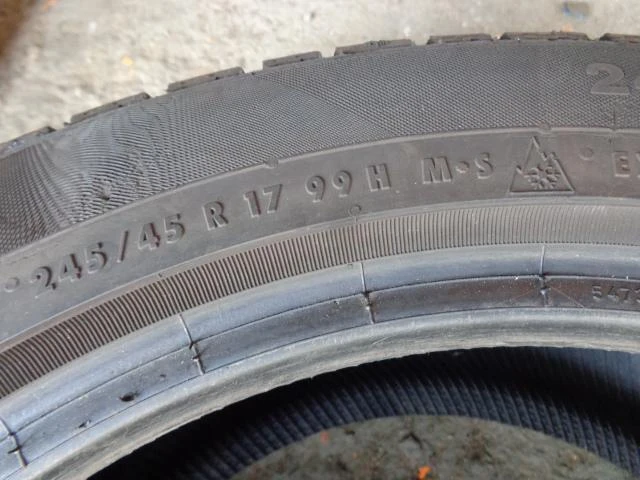 Гуми Зимни 245/45R17, снимка 9 - Гуми и джанти - 18655675