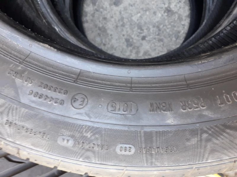 Гуми Летни 215/55R17, снимка 10 - Гуми и джанти - 26431905