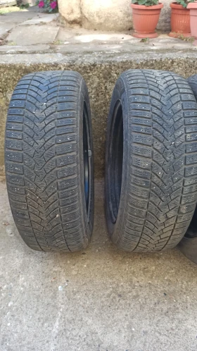 Гуми с джанти Semperit 205/55R16, снимка 4 - Гуми и джанти - 47729781