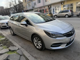 Opel Astra Sports Tourer 1.2 Turbo - Facelift, снимка 1