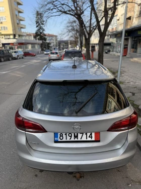 Opel Astra Sports Tourer 1.2 Turbo - Facelift, снимка 6