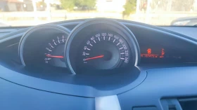 Toyota Verso 1.6i бяла перла, снимка 11