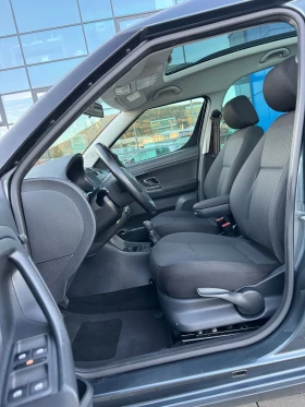 Skoda Roomster 1.6tdi90kc* Navi* Panorama* Cruise control*  - 9999 лв. / 5112.41 € - 24988209 8