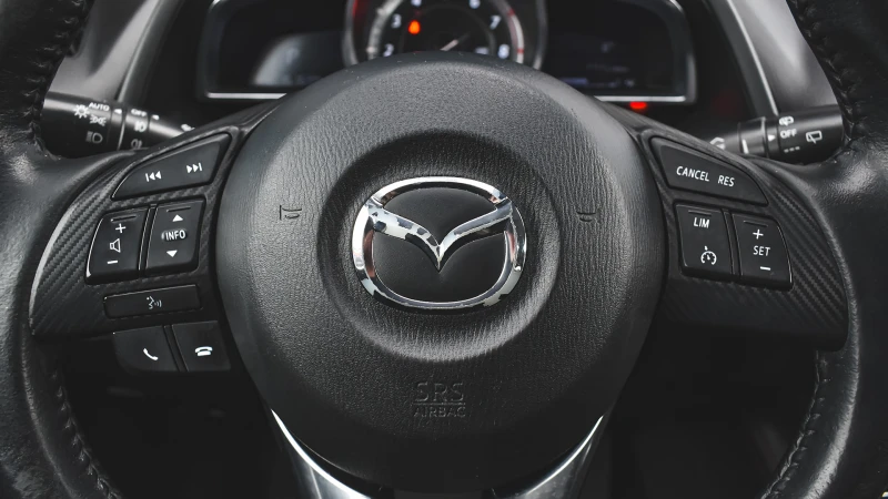 Mazda 2 1.5 SKYACTIV-G Automatic, снимка 10 - Автомобили и джипове - 48195183