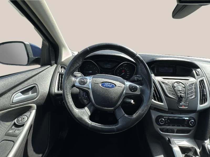 Ford Focus 1.6 TDCi, снимка 9 - Автомобили и джипове - 50049762