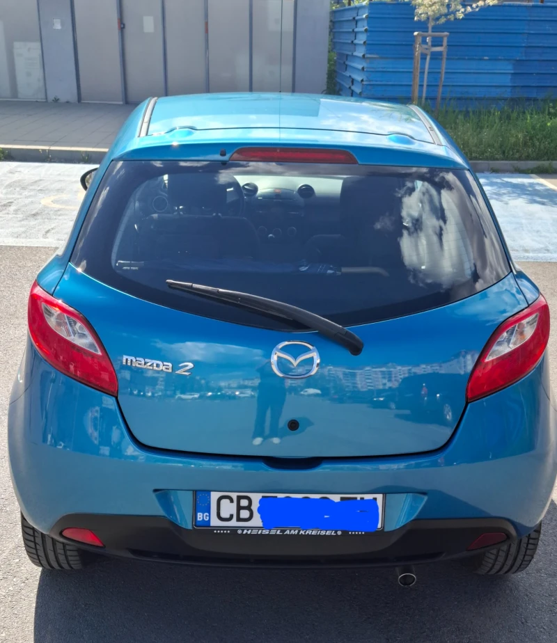 Mazda 2, снимка 5 - Автомобили и джипове - 50111763