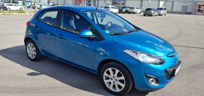 Mazda 2, снимка 3 - Автомобили и джипове - 50111763