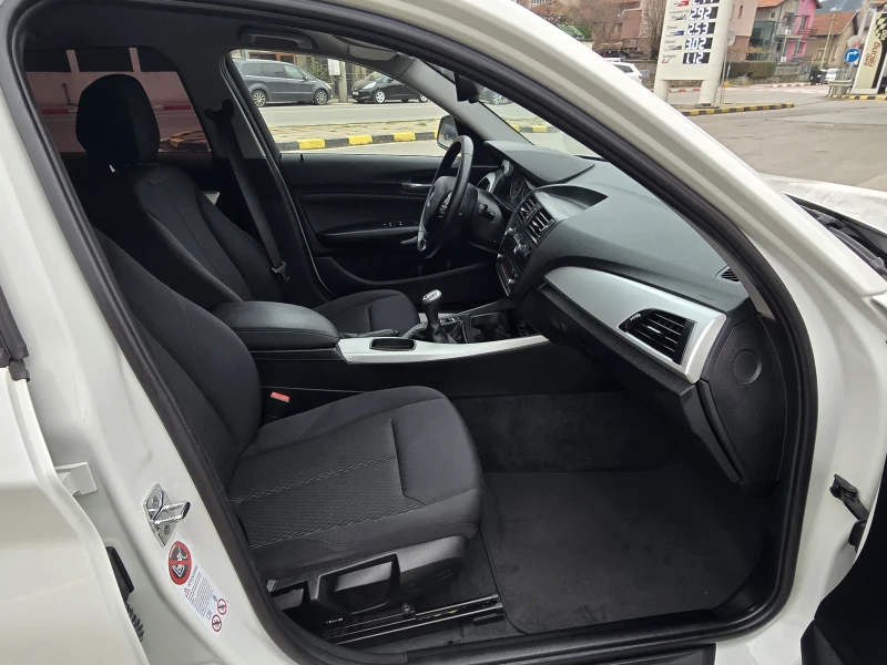 BMW 118 Топ състояние неразличимо от Нова Реални километри, снимка 12 - Автомобили и джипове - 52790850