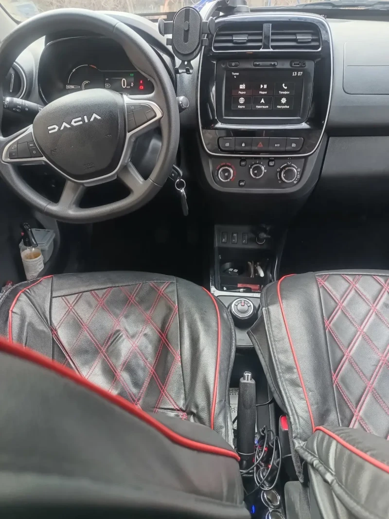 Dacia Spring, снимка 14 - Автомобили и джипове - 52926312