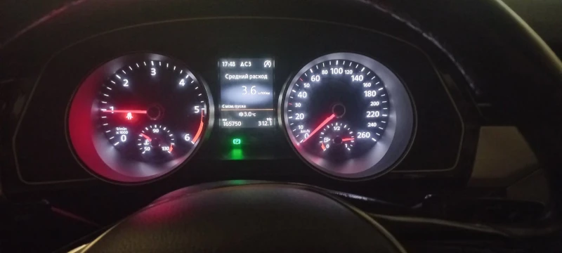 VW Passat, снимка 7 - Автомобили и джипове - 53167083