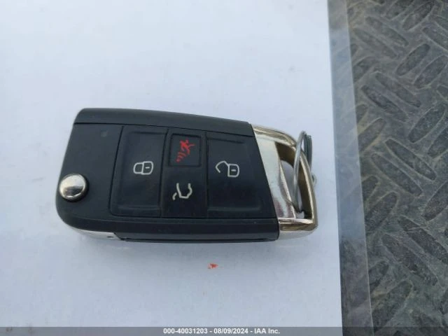 VW Golf GTI SE, снимка 14 - Автомобили и джипове - 47543790