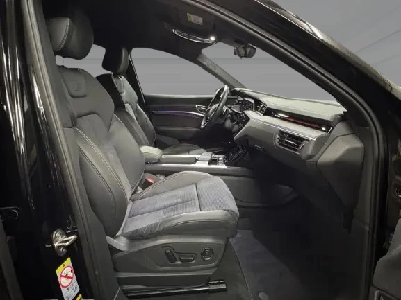 Audi E-Tron Sportback 55 Quattro = S-line = Гаранция - изображение 9