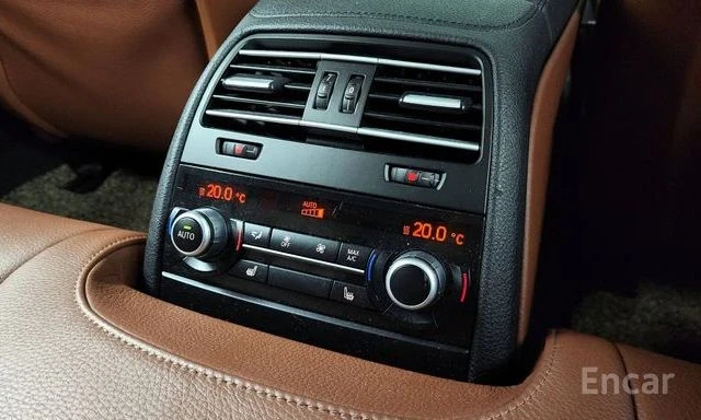 BMW 640 i | 360 КАМЕРА | HARMAN/KARDON | HEAD-UP | , снимка 16 - Автомобили и джипове - 54168026