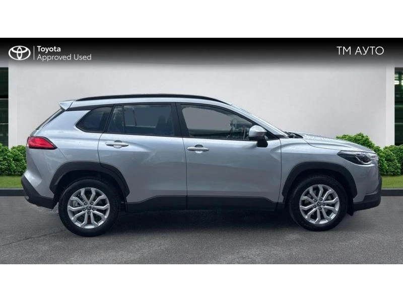 Toyota Corolla Cross 2.0HSD EXECUTIVE FWD, снимка 17 - Автомобили и джипове - 54515084