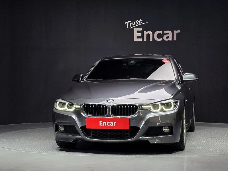 BMW 330 330i M Sport| 248к.с.| ВКЛ.ТЕХНОТЕСТ, снимка 3 - Автомобили и джипове - 55395449