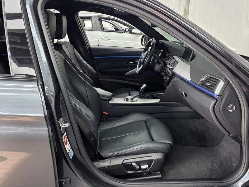 BMW 330 330i M Sport| 248к.с.| ВКЛ.ТЕХНОТЕСТ, снимка 11 - Автомобили и джипове - 55395449