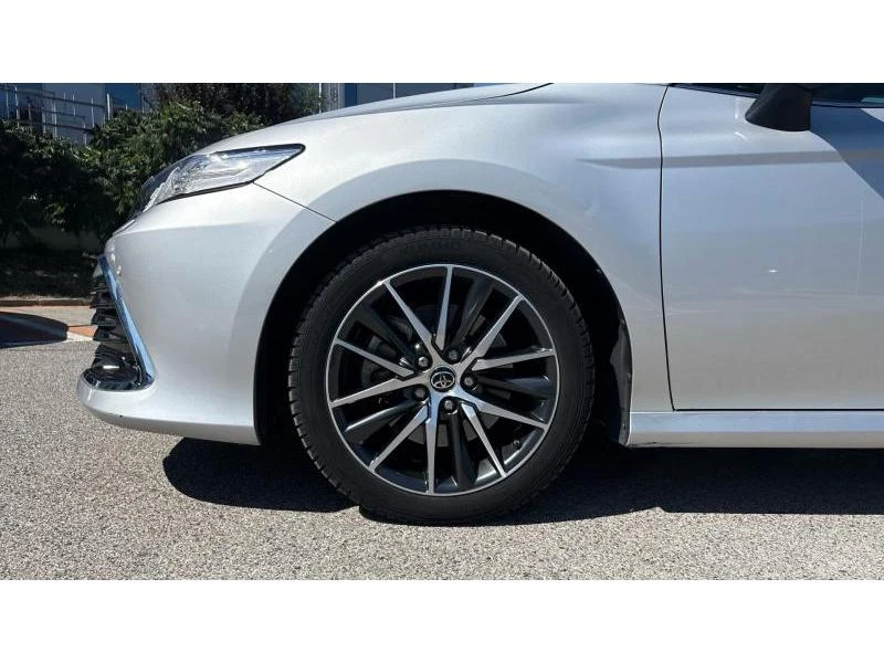 Toyota Camry 2.5HSD ELEGANCE, снимка 16 - Автомобили и джипове - 55471301