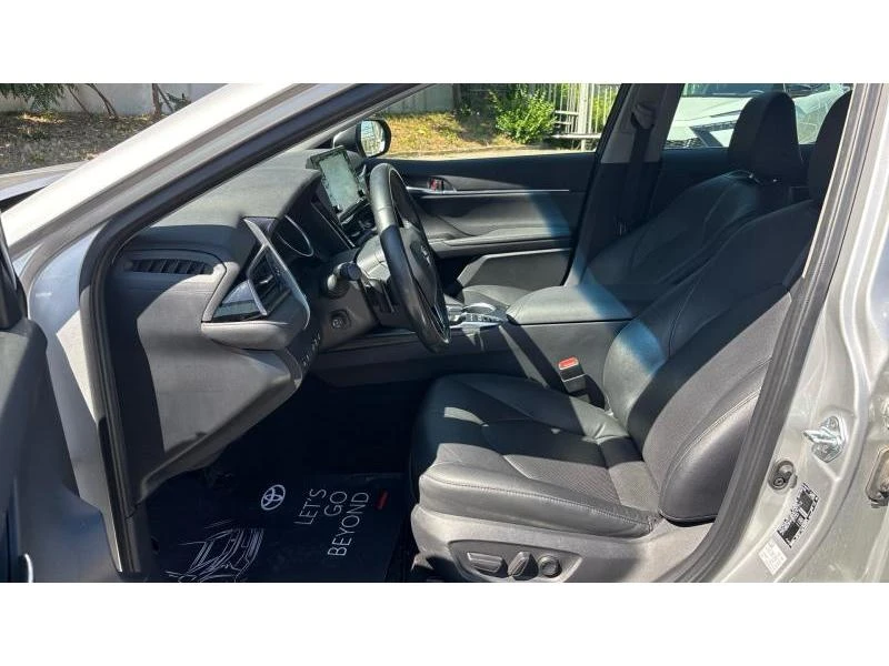 Toyota Camry 2.5HSD ELEGANCE, снимка 12 - Автомобили и джипове - 55471301