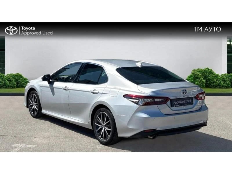 Toyota Camry 2.5HSD ELEGANCE, снимка 2 - Автомобили и джипове - 55471301